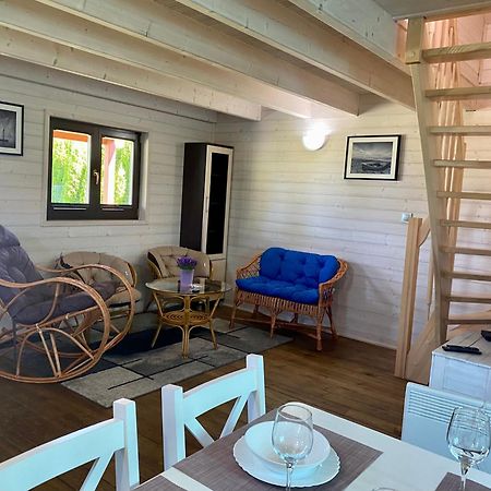 Strzezenice Domek Wakacyjny By Noclegi Renters Bagian luar foto
