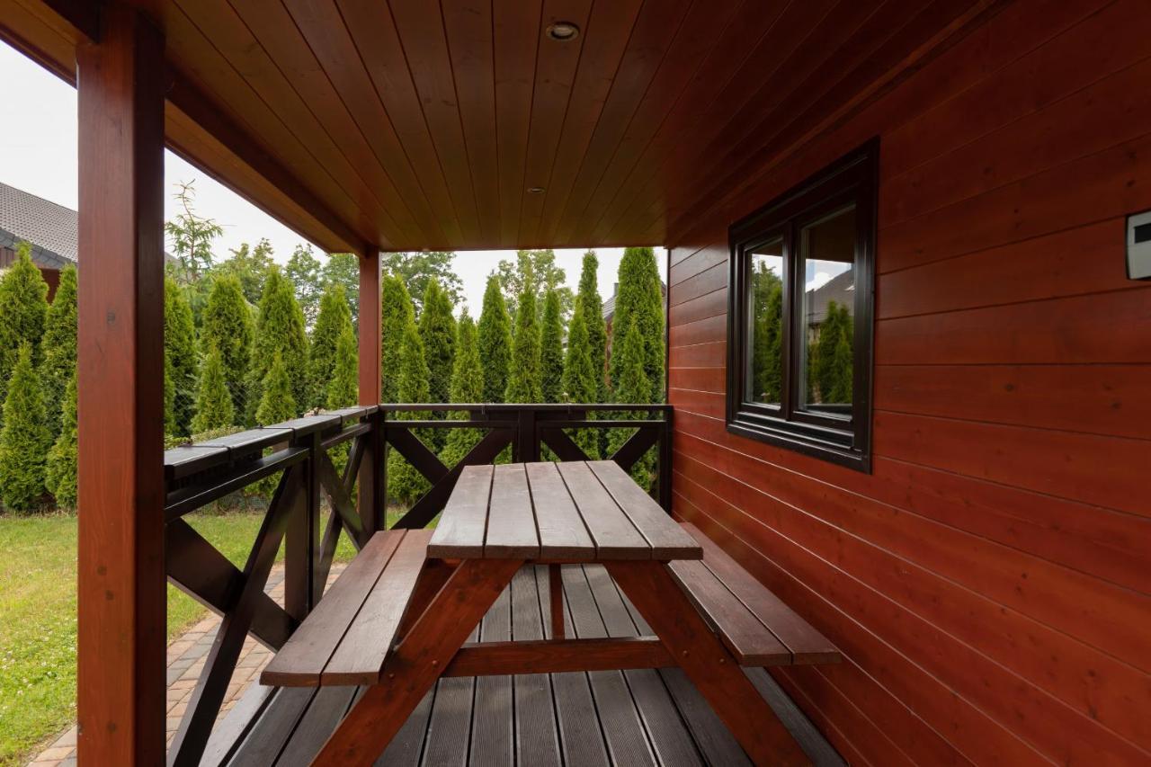 Strzezenice Domek Wakacyjny By Noclegi Renters Bagian luar foto