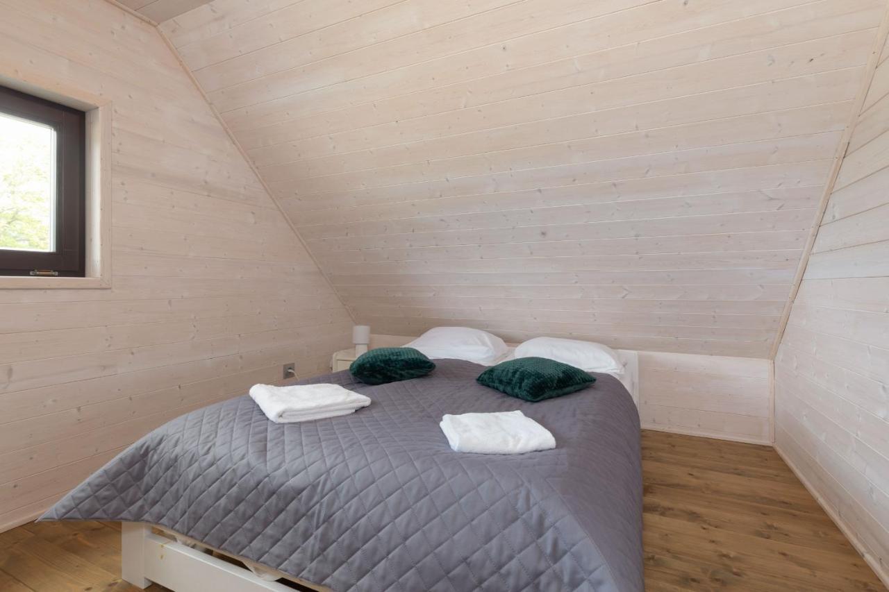 Strzezenice Domek Wakacyjny By Noclegi Renters Bagian luar foto