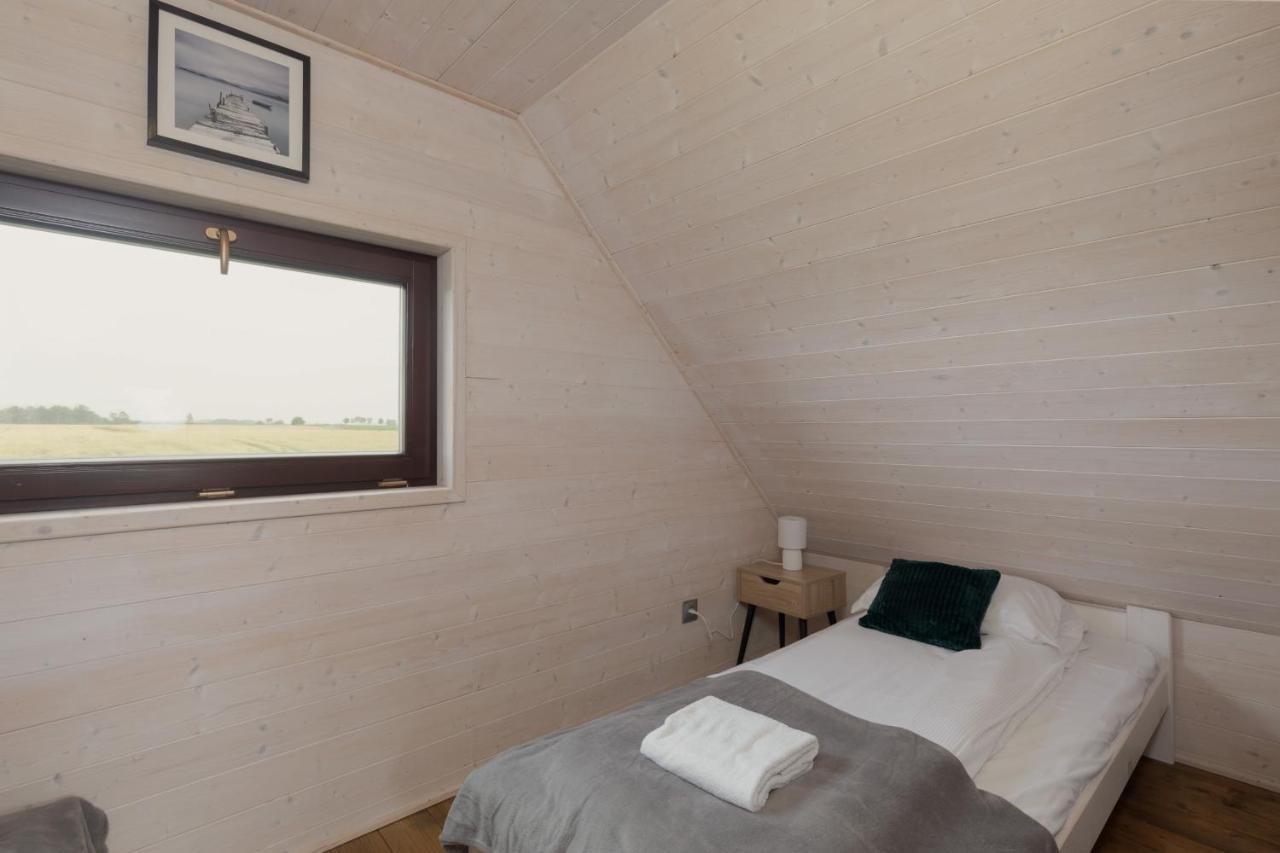 Strzezenice Domek Wakacyjny By Noclegi Renters Bagian luar foto